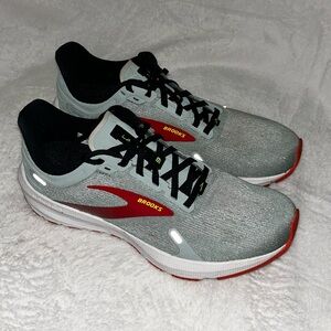 Brooks Launch 9 Lightweight Womens Size 8.5 Blue Surf